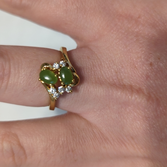 JC Jewelry - Matte Green Nephrite And CZ Gold Tone Ring - Sz 10.75
